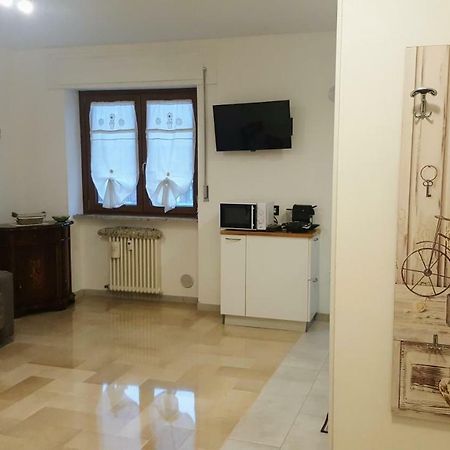 Casa Della Nonna Per Voi Parcheggio Gratuito Condizionatore Portatile Cir 0052 Aosta Kültér fotó