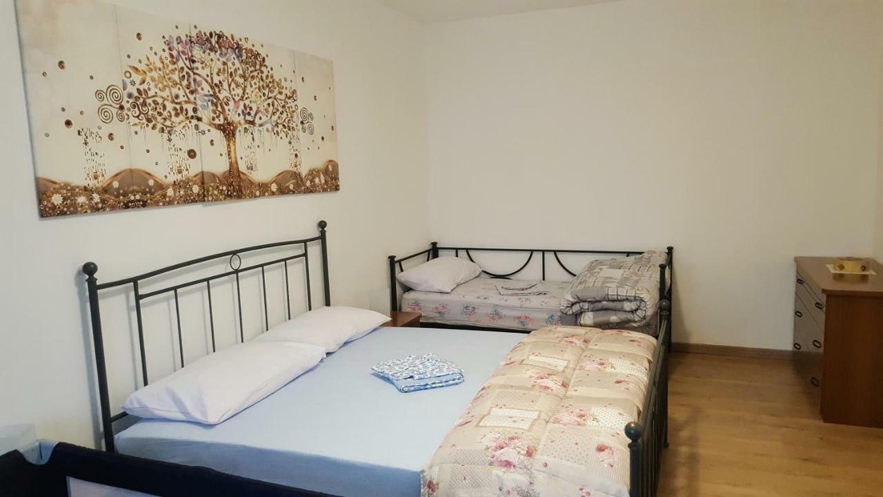 Casa Della Nonna Per Voi Parcheggio Gratuito Condizionatore Portatile Cir 0052 Aosta Kültér fotó