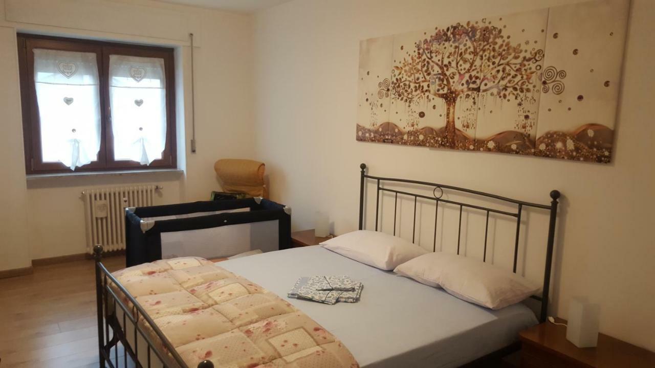 Casa Della Nonna Per Voi Parcheggio Gratuito Condizionatore Portatile Cir 0052 Aosta Kültér fotó
