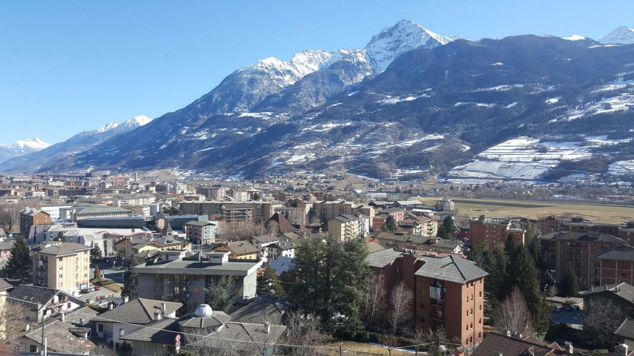 Casa Della Nonna Per Voi Parcheggio Gratuito Condizionatore Portatile Cir 0052 Aosta Kültér fotó