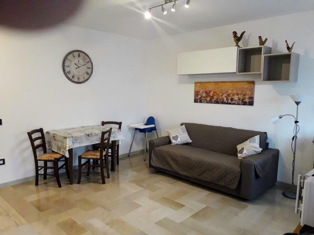 Casa Della Nonna Per Voi Parcheggio Gratuito Condizionatore Portatile Cir 0052 Aosta Kültér fotó