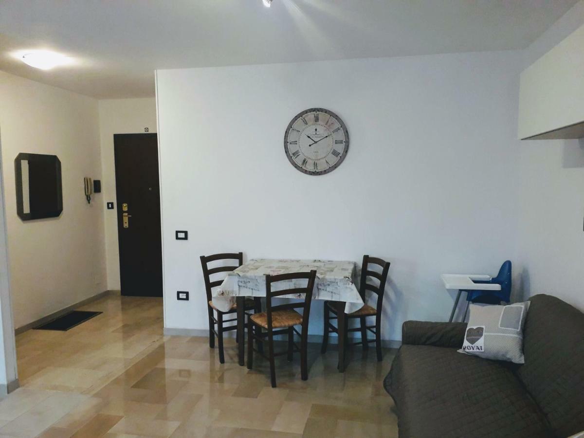 Casa Della Nonna Per Voi Parcheggio Gratuito Condizionatore Portatile Cir 0052 Aosta Kültér fotó